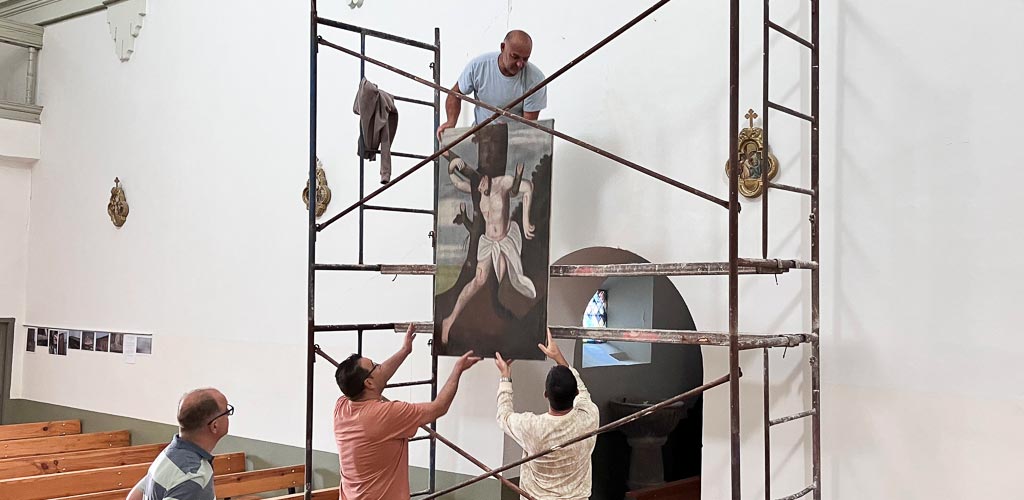 restauracion-martidio-san-sebastian-torrescarcela-ES-JC_2874 Presentación en la iglesia de Torrescárcela de la restauración del cuadro «El martirio de San Sebastian». | Foto: Jorge del Caz |