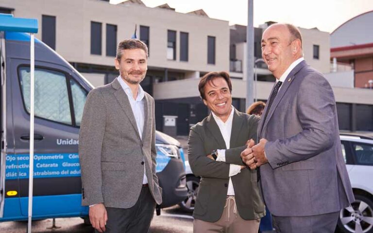 La Diputación colabora para realizar más de 800 revisiones oculares gratuitas en la provincia