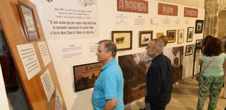 La Peña Taurina El Encierro expone los ‘tesoros’ acumulados en más de 30 años de exposiciones
