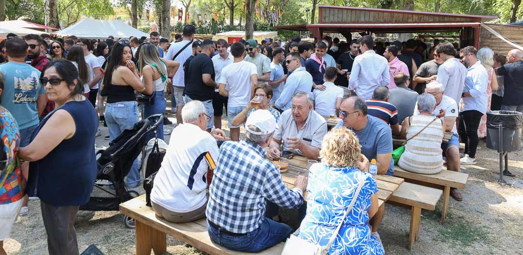 sabado-feria-medieval-cuellar-mudejar-2025-ES-GGG_4089 Feria Cuéllar Mudéjar 2025. | Foto: Gabriel Gómez |