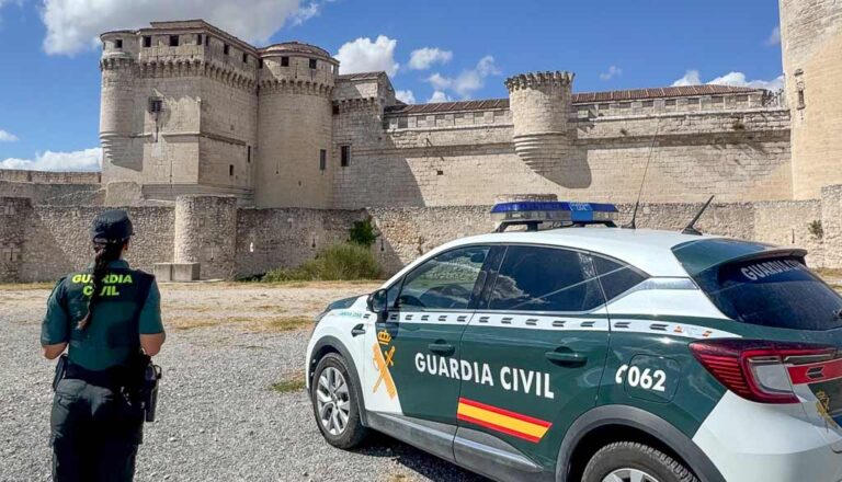 La Guardia Civil investiga a tres personas tras un robo con violencia y lesiones en una vivienda de Cuéllar