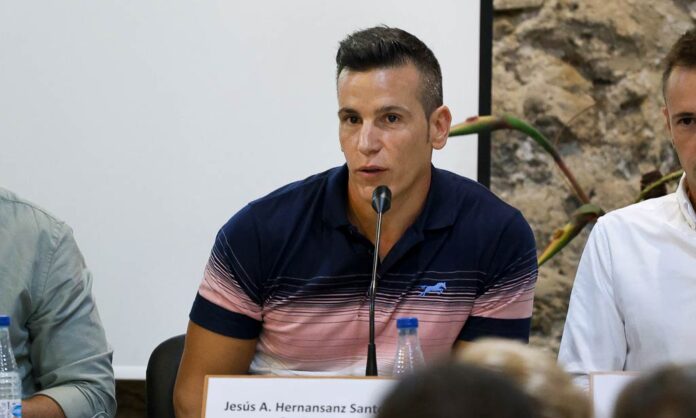 Jesús Ángel Hernansanz durante una charla reciente. | Foto: Gabriel Gómez |