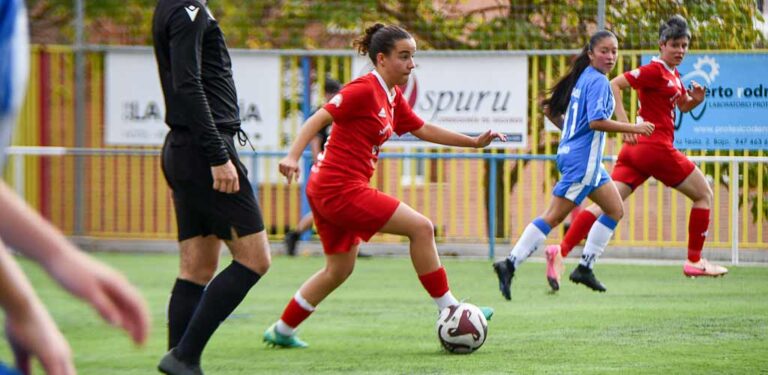 El CD Cuéllar femenino cae sobre la bocina en Burgos