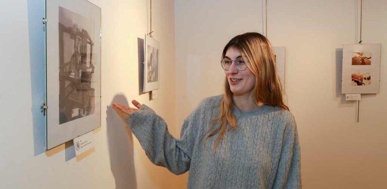 El Archivo Ducal repasa la historia de oficios y establecimientos cuellaranos en una exposición