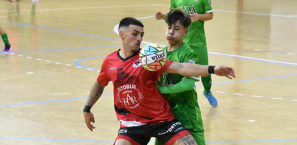 fs-cuellar-cojalba-arcos-llana-2025-ES-JS_3469 Partido entre el FS Cuéllar Cojalba y el Arcos de la Llana. | Foto: Jesús Santana |