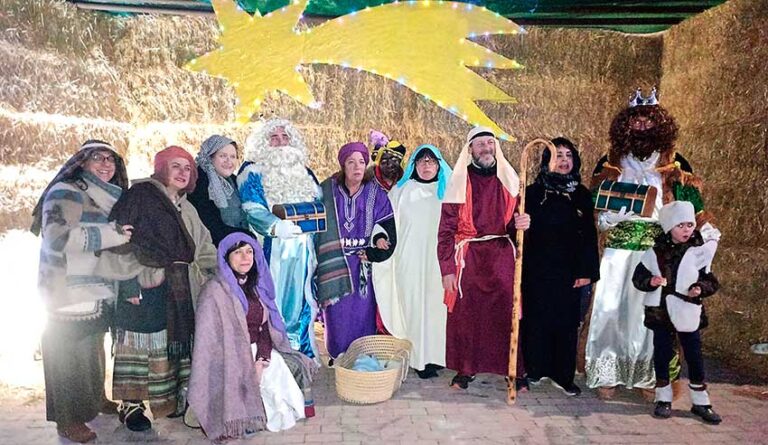 Vecinos y visitantes disfrutaron en Lovingos de su belén viviente