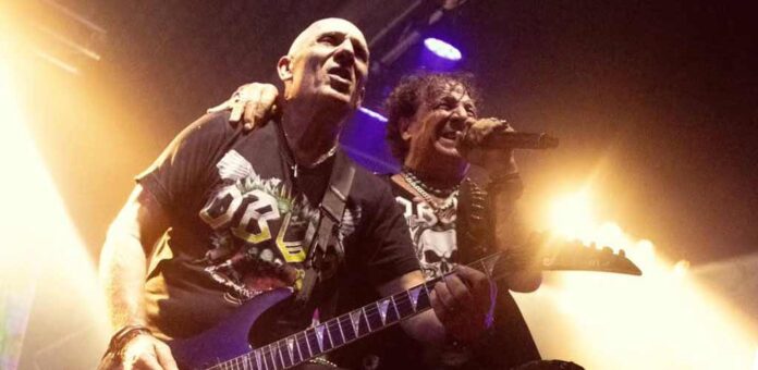 Obús durante un concierto en una imagen obtenida de sus redes sociales.