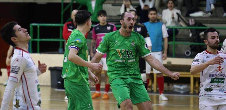 Un gol a falta de 27 segundos da el triunfo al FS Cuéllar Cojalba sobre el CD La Bañeza
