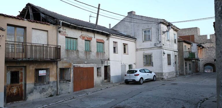 La segunda fase de restauración de las murallas incluye un Centro de Interpretación junto al arco de San Martín