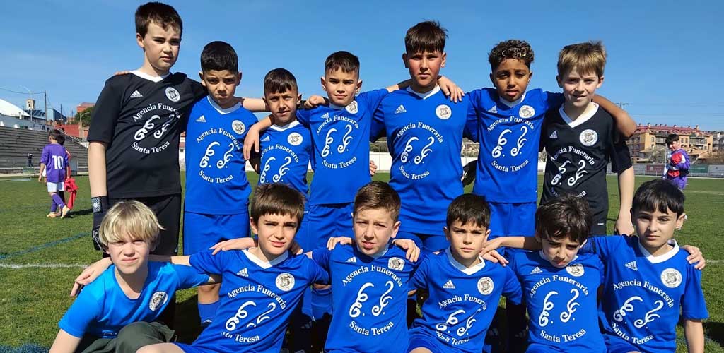 Equipo Benjamín del CD Cuéllar. | Foto: CD Cuéllar |