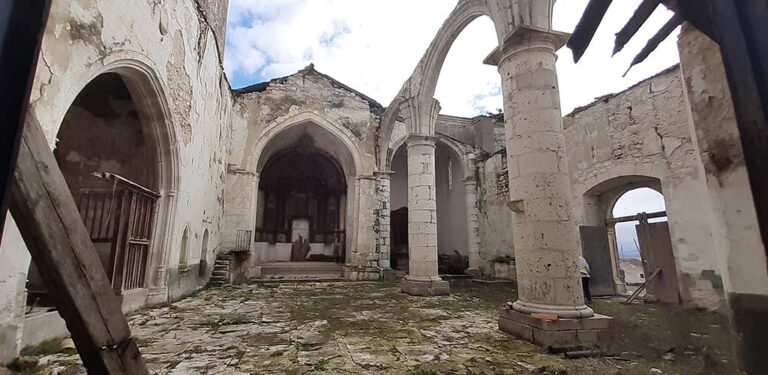 La rotonda en la SG-223 y la iglesia de Las Fuentes están entre las primeras demandas de Carlos Fraile a la Junta