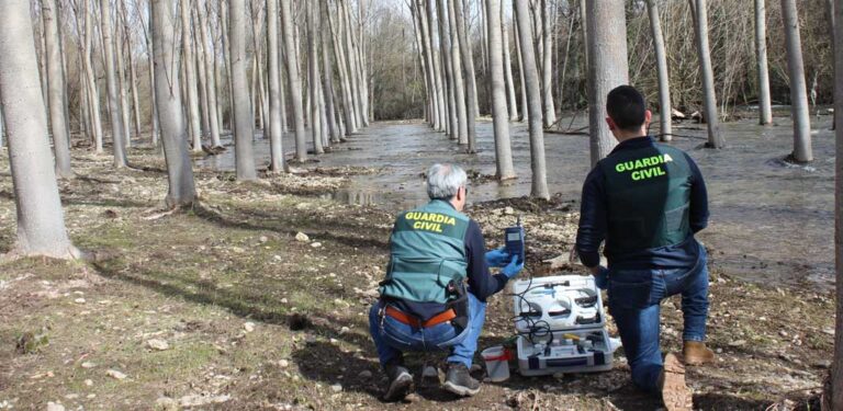 La Guardia Civil esclarece un vertido incontrolado de aguas residuales industriales al río Pirón