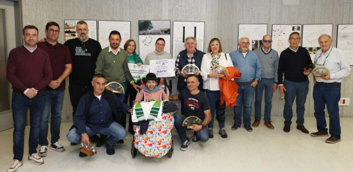 Coloquio y homenaje al ciclismo segoviano organizado por Andrés Suárez. | Foto: Gabriel Gómez |