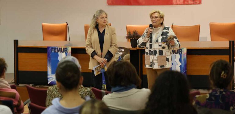 FEMUR muestra en Cuéllar las oportunidades de emprendimiento en el medio rural