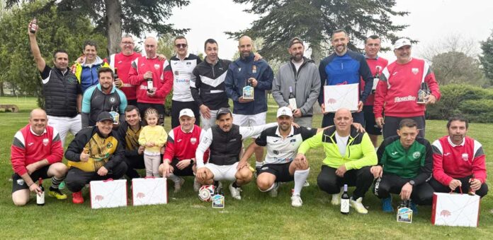 Participantes en el IV Torneo de Footgolf Villa de Cuéllar, disputado en 2026. | Foto: Footgolf Cuéllar |
