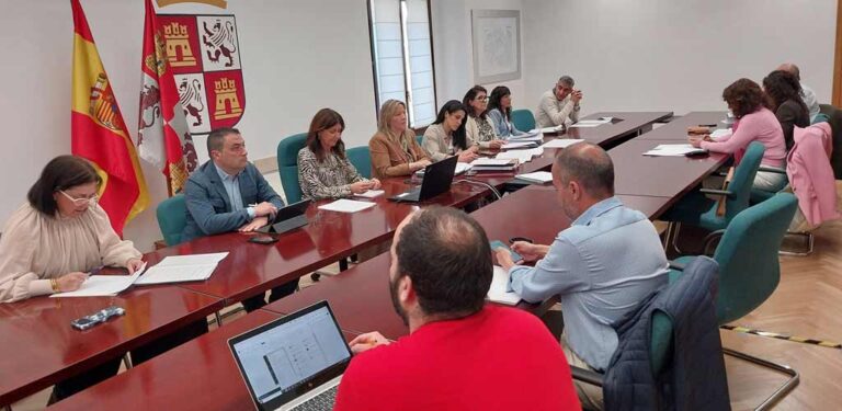 El CECOPI de Segovia propone ocho puntos de observación segura del eclipse solar en la provincia