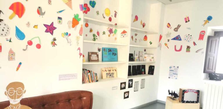 Alumnos y docentes del colegio San Gil de Cuéllar muestran su creatividad en el Palacio Quintanar
