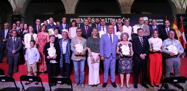 El medio rural de la provincia estuvo representado en la entrega de los Premios Diputación 2025