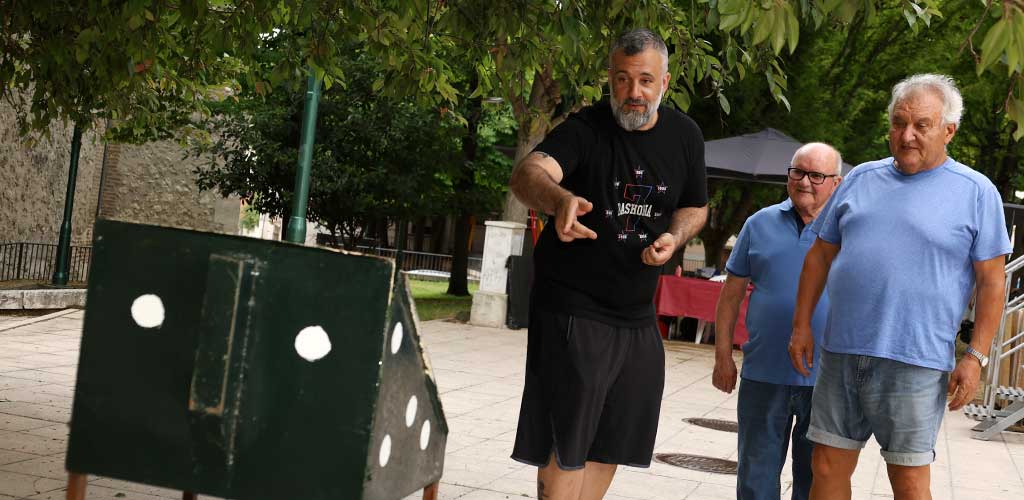 fiesta-juventud-rana-2026-ES-GGG_1648 Fiesta de la Juventud 2026 en los Paseos de San Francisco. | Foto: Gabriel Gómez |