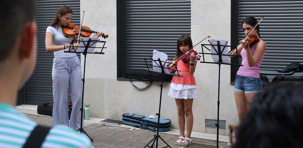 paseo-musical-escuela-musica-2026-ES-GGG_1744 Paseo Musical de la Escuela Municipal de Música Cecilio de Benito 2026. | Foto: Gabriel Gómez |