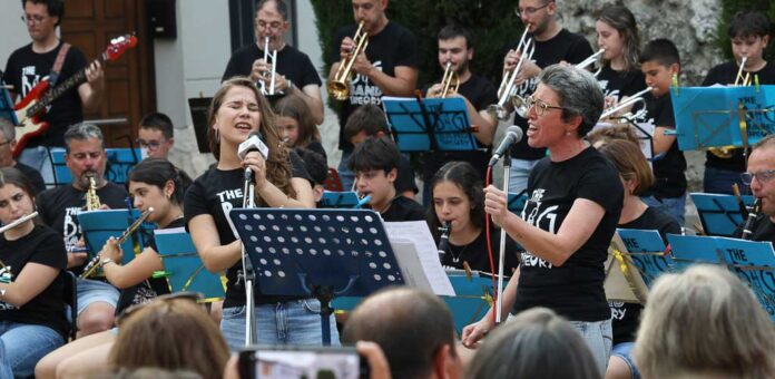 Paseo Musical de la Escuela Municipal de Música Cecilio de Benito 2026. | Foto: Gabriel Gómez |