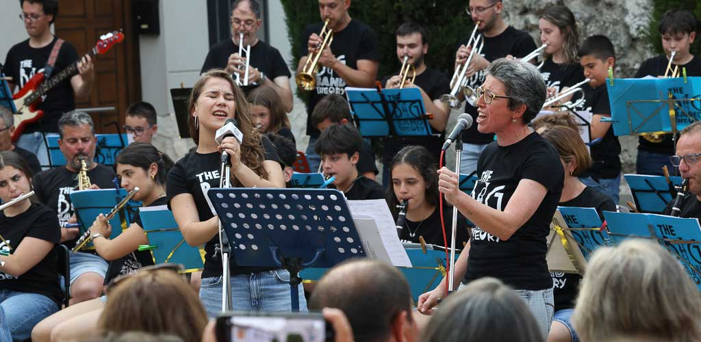 paseo-musical-escuela-musica-2026-ES-GGG_1805 Paseo Musical de la Escuela Municipal de Música Cecilio de Benito 2026. | Foto: Gabriel Gómez |