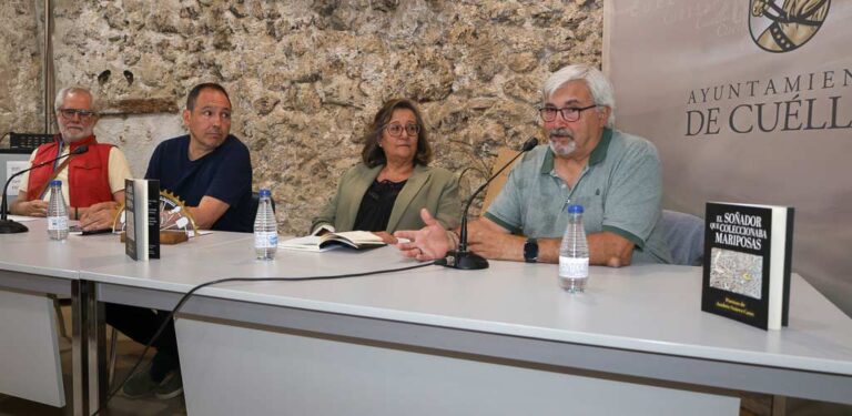 Andrés Suárez trata de llegar a todos los públicos con su tercer poemario ‘El Soñador que coleccionaba mariposas’