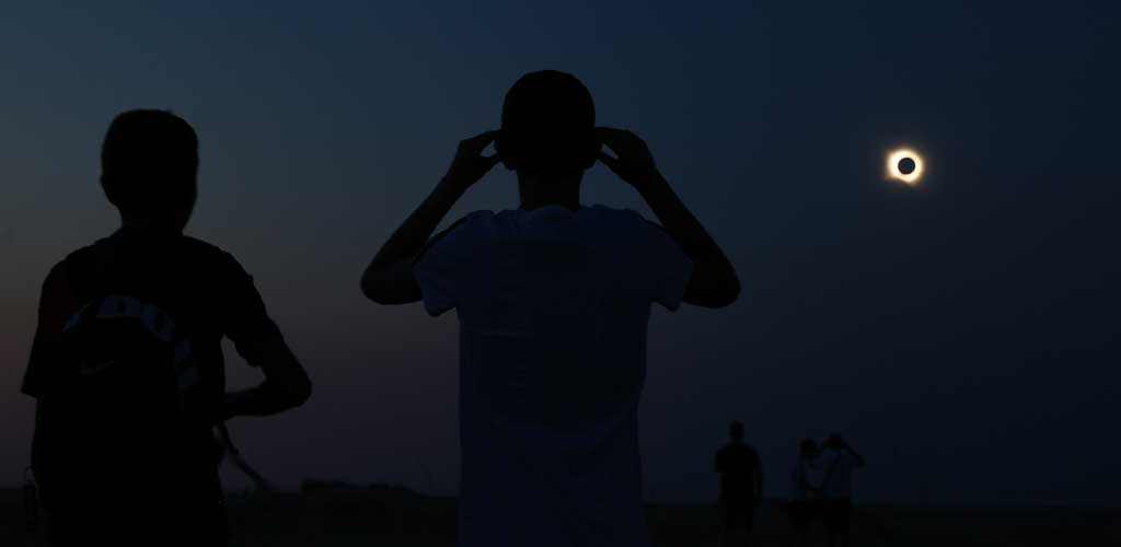 eclipse-solar-total-cuellar-2026-ES-GGG_6966 Eclipse solar total visto desde el paraje de Las Lomas, en Cuéllar. | Foto: Gabriel Gómez |