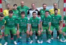 El FS Cuéllar Cojalba acusa sus importantes bajas y cae en Ponferrada Plantilla del equipo de Tercera División del FS Cuéllar Cojalba en la temporada 2026-27. | Foto: FS Cuéllar |