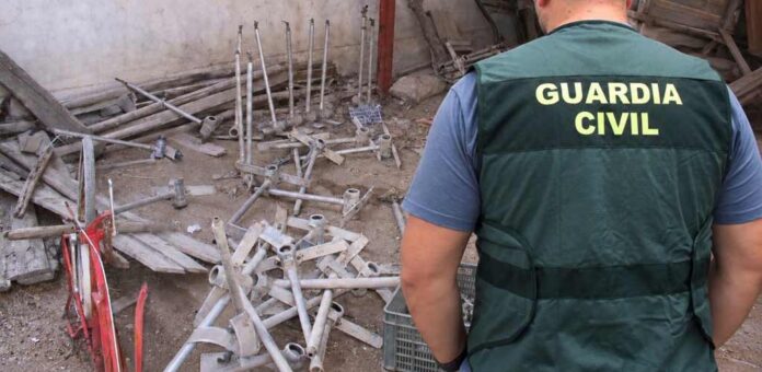 Robo de aspersores en Fresneda de Cuéllar en septiembre de 2026. | Foto: Guardia Civil |