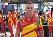 El cuellarano Carlos González participó como árbitro en el Campeonato del Mundo de Kickboxing juvenil en Italia