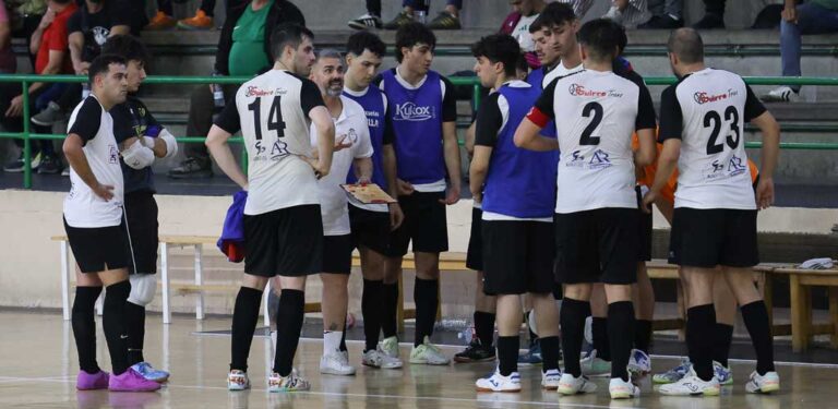 Racing Cuéllar logra un empate que sabe a victoria en la pista del Zarzuela del Pinar